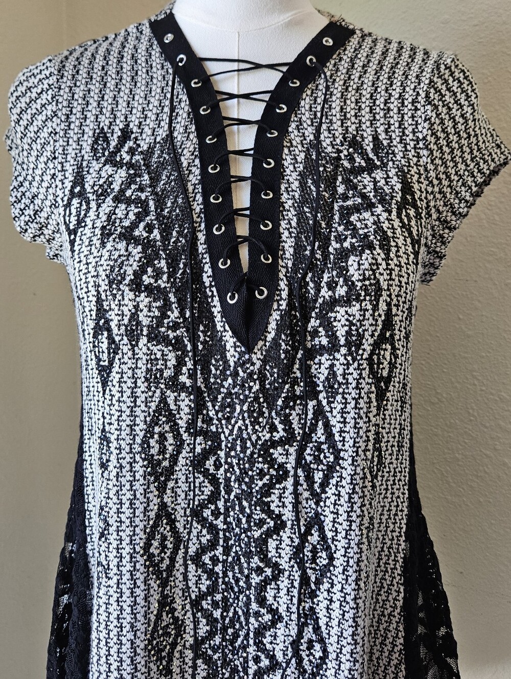 Vocal USA Lace Up Boho ,rockabilly,western,whimsigoth Aesthetic.